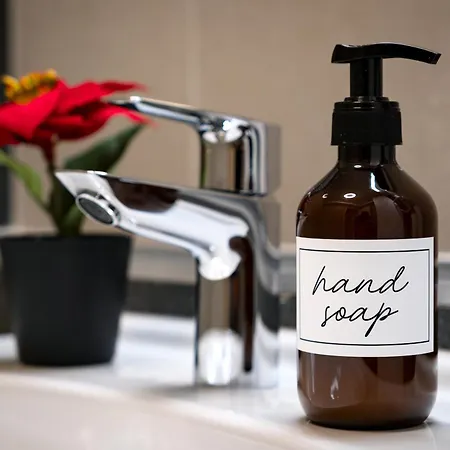 Frankie's - Free Parking * ブダペスト